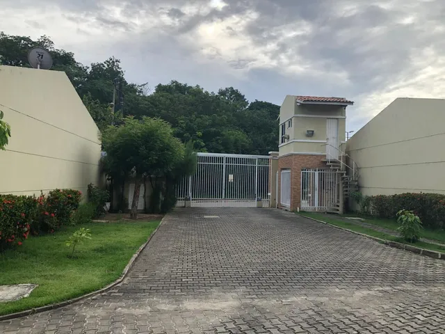 Imagem 2: Casa plana de condomínio de 82m² com 2 quartos, sendo 2 suítes, na Lagoa Redonda