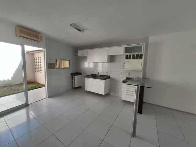 Imagem 6: Casa plana de condomínio de 82m² com 2 quartos, sendo 2 suítes, na Lagoa Redonda