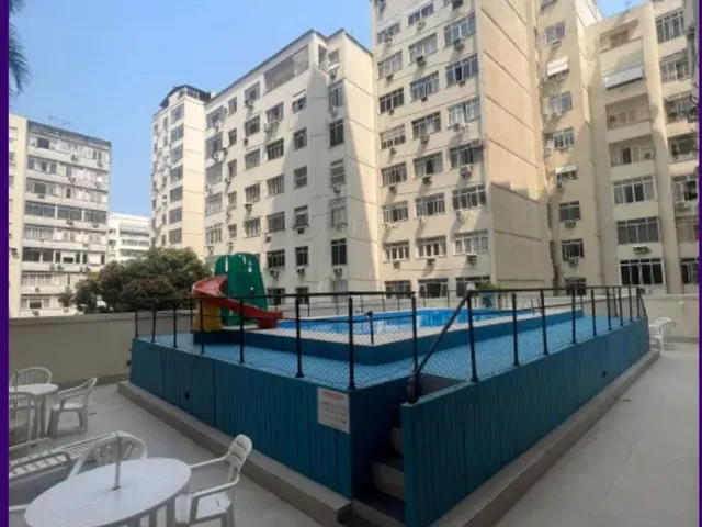 Imagem 16: A 150m do mar de Copacabana Vendo Apartamento 105m2, com 2 vagas, semi mobiliado