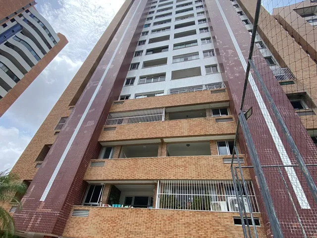 Imagem: Apartamento a venda na Aldeota com 3 suites