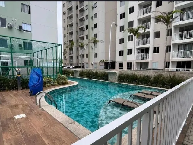 Imagem: O apartamento possui 2 Dormitórios, 1 Suíte, 2 Banheiros