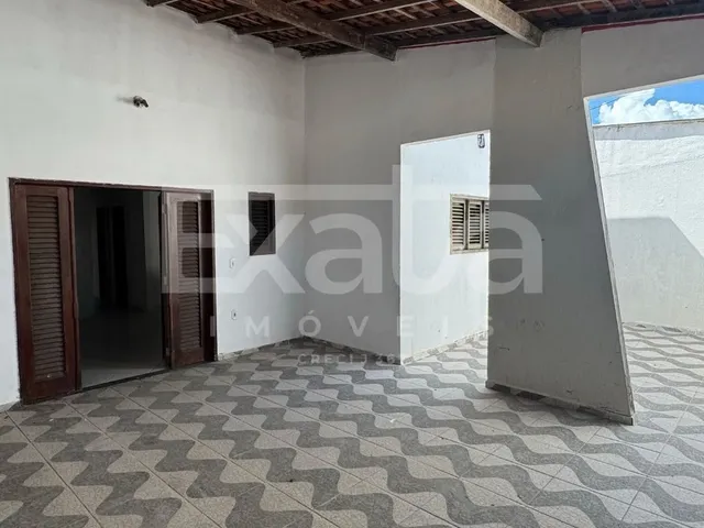 Imagem 2: Casa com 3 quartos, 2 vagas e possibilidade de ampliação - Turu