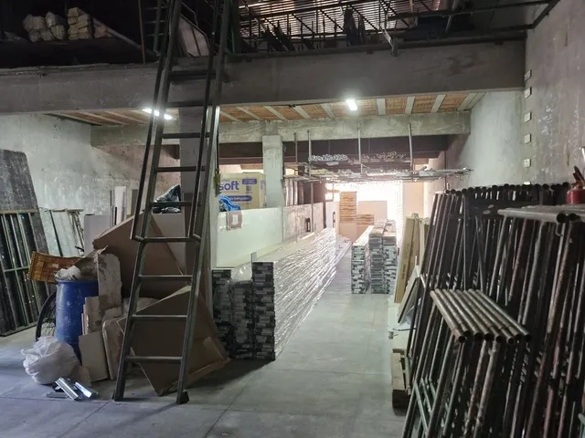 Imagem 6: Galpão 345 m² , ótimo acesso para caminhão