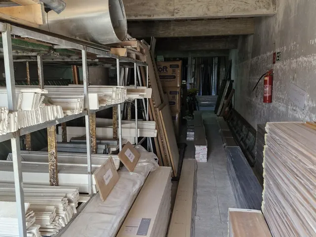 Imagem 7: Galpão 345 m² , ótimo acesso para caminhão