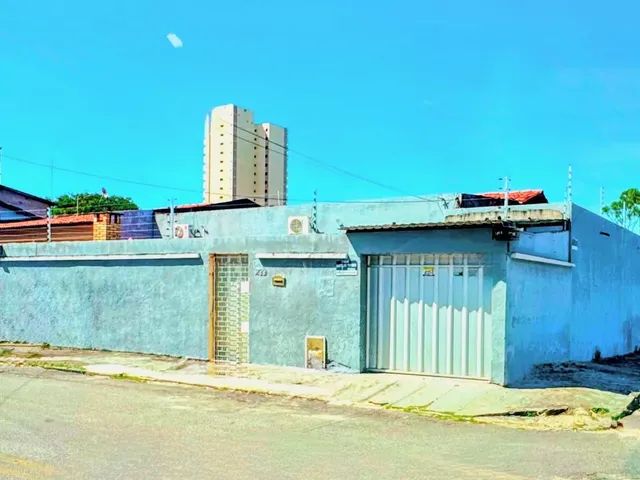 Imagem: Casa Bairro Presidente Kennedy - Próxima