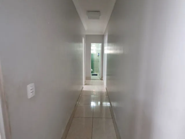Imagem 10: CASA PLANA COM 3 QUARTOS E 1 SUÍTE, PORCELANATO, ÁREA DE 102M², TERRENO DE 260M²