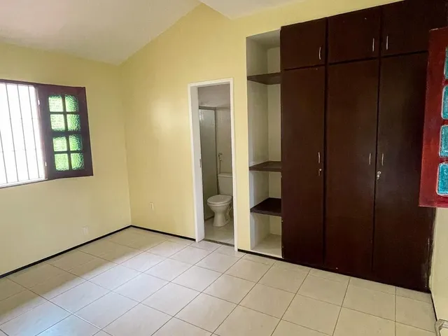 Imagem 15: Excelente casa duplex em rua privativa