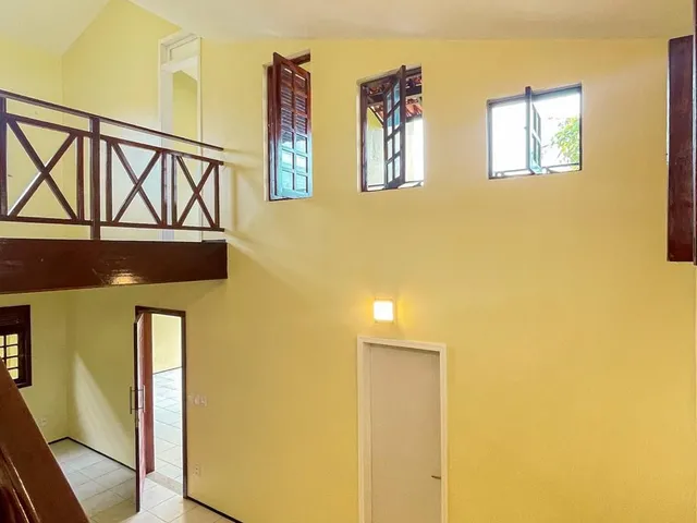 Imagem 4: Excelente casa duplex em rua privativa