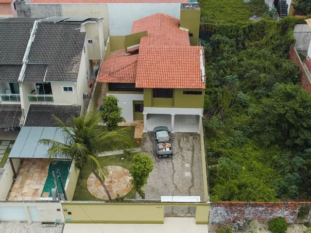 Imagem 8: Excelente casa duplex em rua privativa