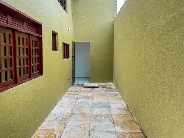Imagem 16: Excelente casa duplex em rua privativa