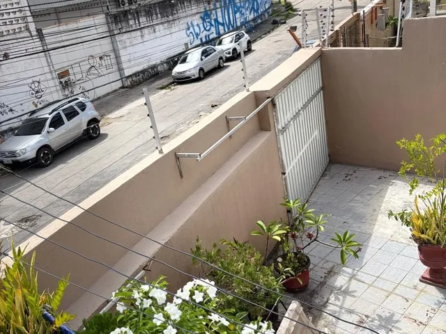 Imagem 9: Vendo Prédio Residencial no Bairro de Fátima com 9 apartamentos e 1 escritório