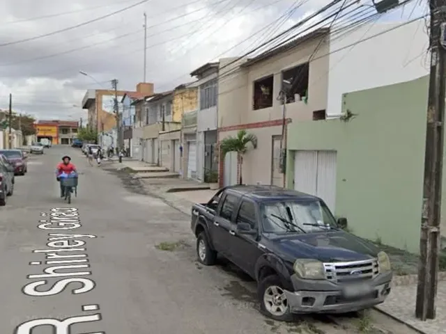 Imagem: Prédio residencial no Passaré com 5 apartamentos