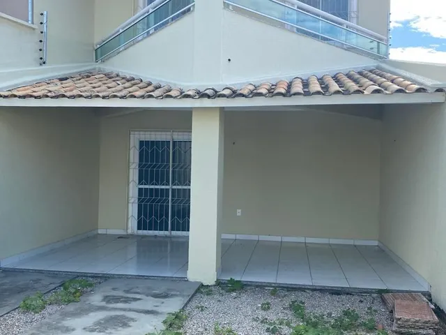 Imagem 10: Casa duplex no Novo Passaré