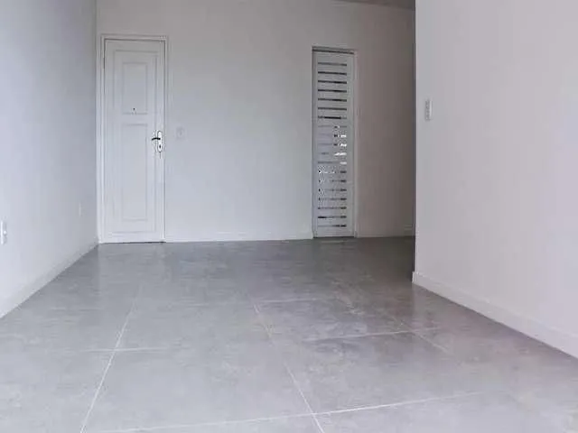 Imagem 10: Apartamento 3 quartos com armários sendo 1 suite próximo Av. 13 de Maio