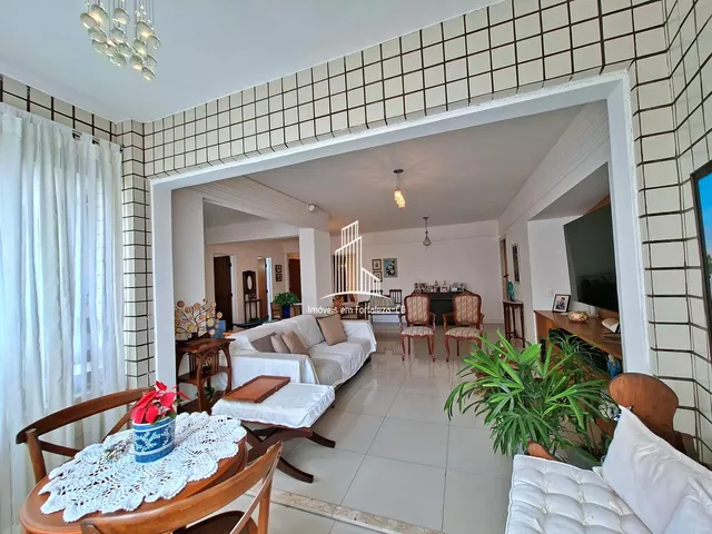 Imagem: Apartamento à venda com 3 quartos, bairro