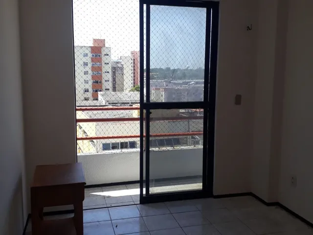 Imagem 6: More no coração do Bairro de Fátima por R$ 270 mil