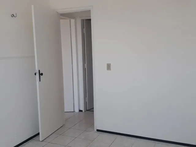 Imagem 10: More no coração do Bairro de Fátima por R$ 270 mil