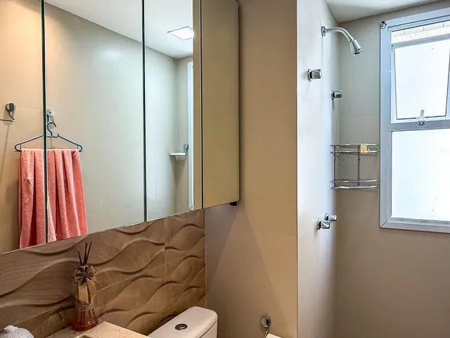 Imagem 16: Viva no Guararapes: 70m² em andar alto no Lafitte, suíte master com closet + var