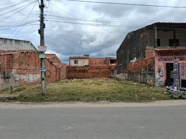 Imagem: VENDE - SE TERRENO 12m² X 25m² NO SIQUEIRA
