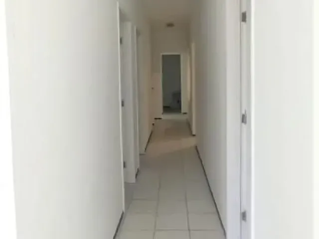 Imagem 8: Prédio Comercial no Centro de Maracanaú, Ideal para Clínicas, Escolas, Etc