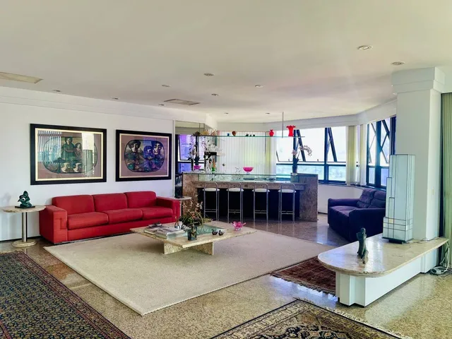 Imagem: O apartamento possui 4 Dormitórios, 3 Suítes, 5 Banheiros