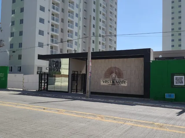 Imagem: O apartamento possui 2 Dormitórios, 1 Suíte, 2 Banheiros