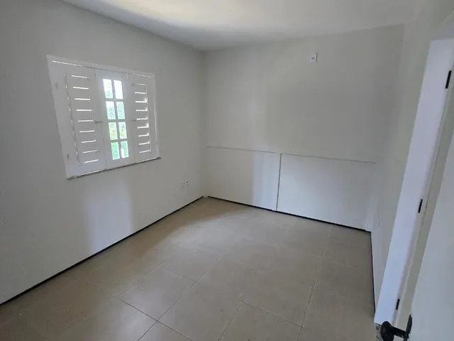 Imagem 14: Casa Ampla na Sapitanga: 4 Quartos, 6 Vagas de 342m² Próximo ao Alphaville Fort