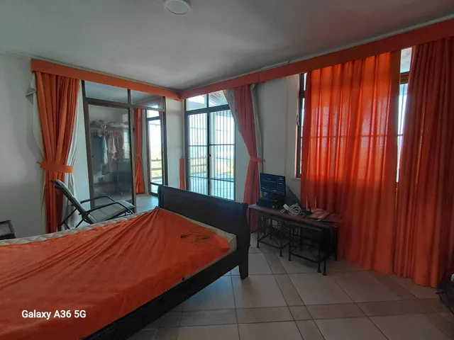 Imagem 15: OPORTUNIDADE: Casarão TRIPLEX na Prainha com MAGNÍFICA vista, 700m² de área con
