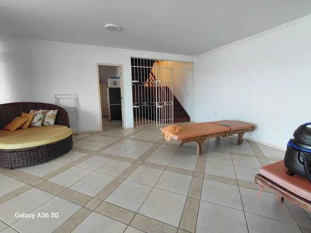 Imagem 12: OPORTUNIDADE: Casarão TRIPLEX na Prainha com MAGNÍFICA vista, 700m² de área con