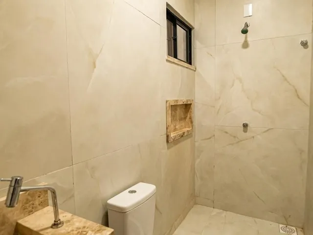Imagem 2: LIVING RESIDENCE - Casa Plana - Fachada Moderna