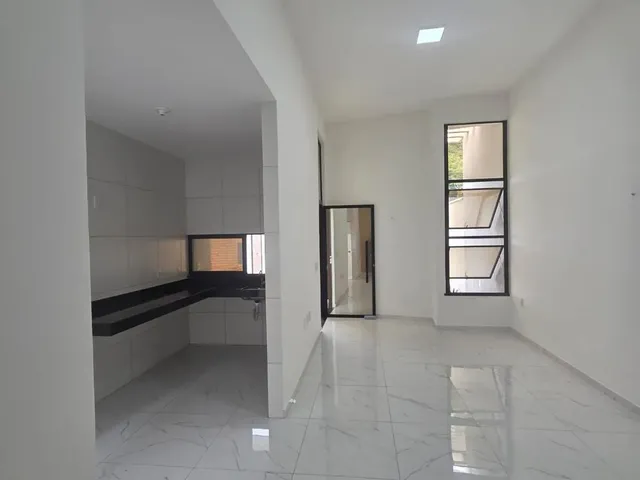 Imagem 3: Casa em Messejana com 3 suítes - acabamento impecável!