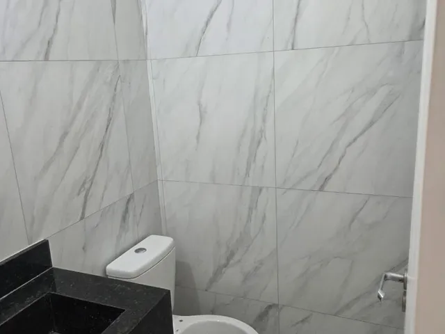 Imagem 5: Casa em Messejana com 3 suítes - acabamento impecável!