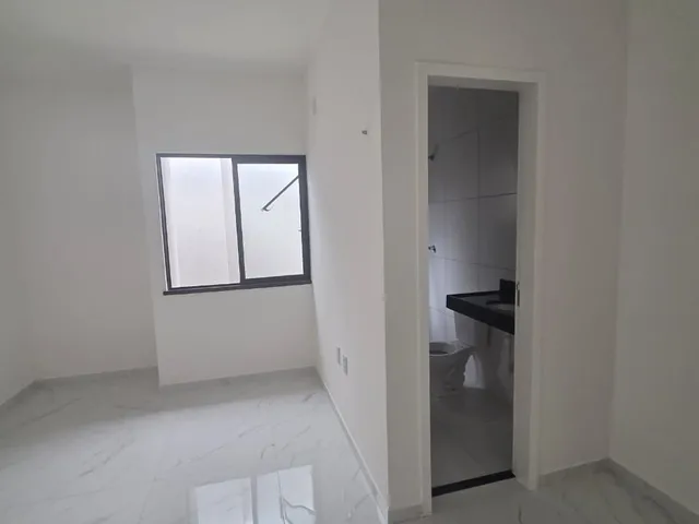 Imagem 10: Casa em Messejana com 3 suítes - acabamento impecável!