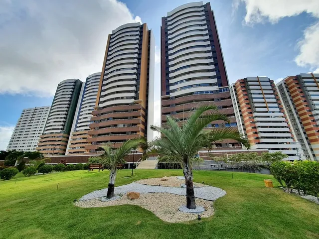 Imagem: O apartamento possui 3 Dormitórios, 3 Suítes, 4 Banheiros