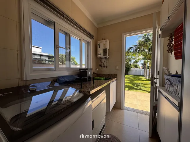 Imagem 3: Casa semi mobiliada com 3 dormitórios + escritório no Jardim das Hortênsias