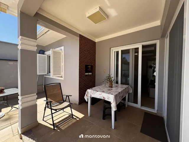 Imagem 11: Casa semi mobiliada com 3 dormitórios + escritório no Jardim das Hortênsias