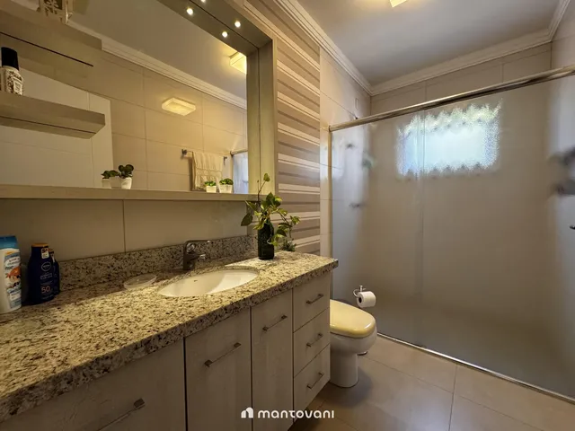 Imagem 16: Casa semi mobiliada com 3 dormitórios + escritório no Jardim das Hortênsias