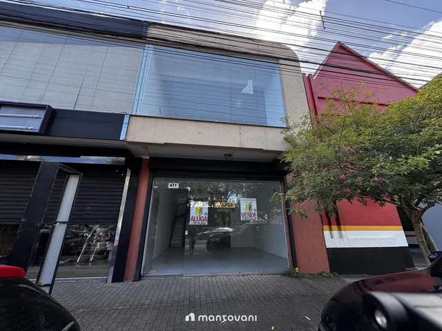 Imagem: Loja comercial na rua Ernesto Alves