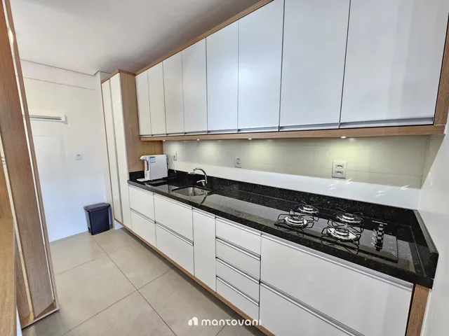 Imagem 12: Apartamento Mobiliado com 2 Dormitórios (1 Suíte) + Box Duplo