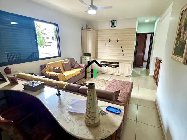 Imagem 9: Casa no centro, 5 quartos, 4 vagas de garagem!