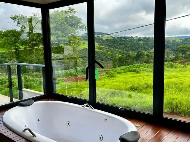 Imagem: Casa duplex com vista incrível, suíte