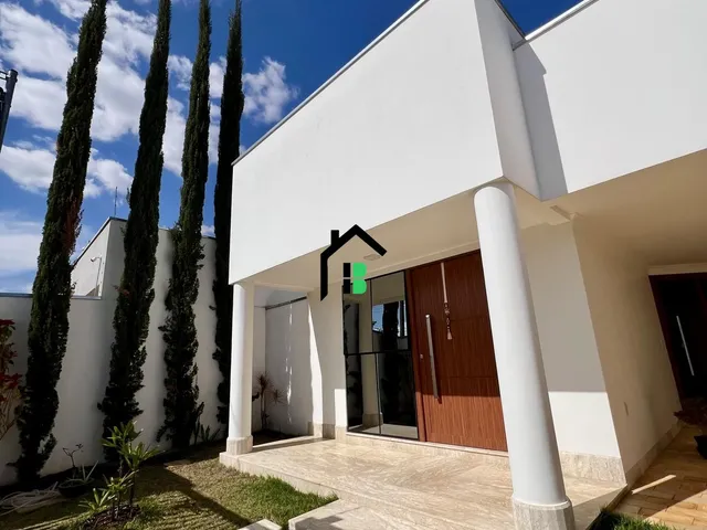 Imagem: Casa com 3 suítes, escritório, jacuzzi
