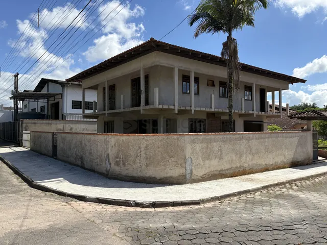 Imagem: Casa à venda no bairro Santa Terezinha!