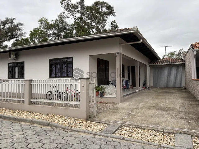 Imagem: Casa disponível para venda no bairro Sete