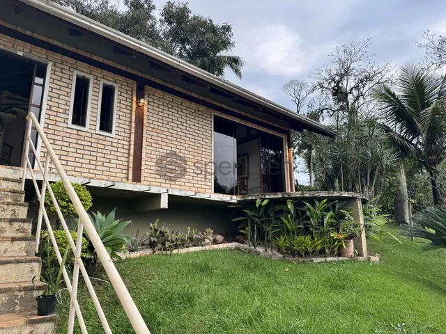 Imagem: Casa disponível para venda no bairro Santa