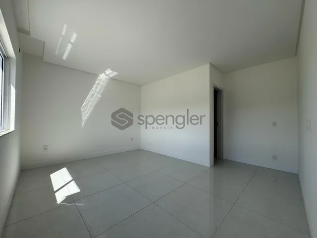 Imagem 8: Casa ampla no bairro Margem Esquerda, em Gaspar