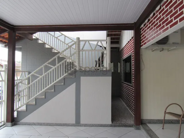 Imagem 6: CASA MARGEM ESQUERDA