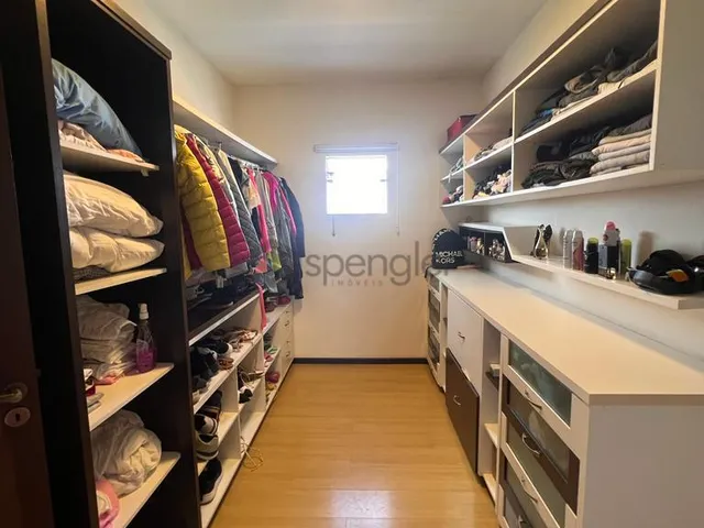 Imagem 15: Casa com piscina, no centro de Gaspar!