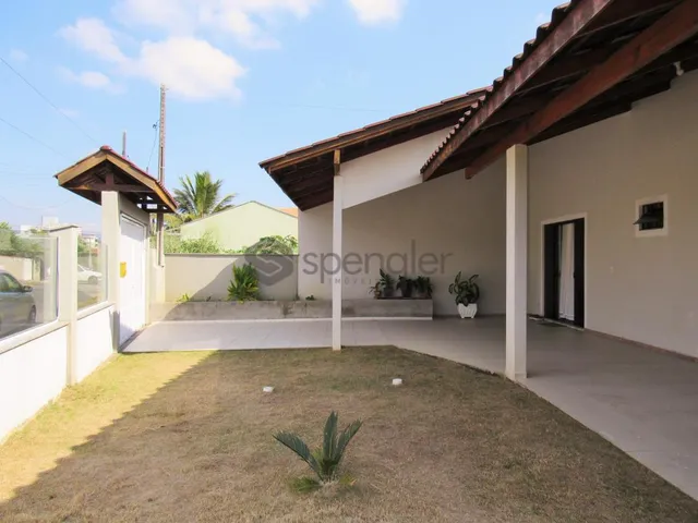 Imagem: Casa com terreno amplo, bairro Sete de Setembro