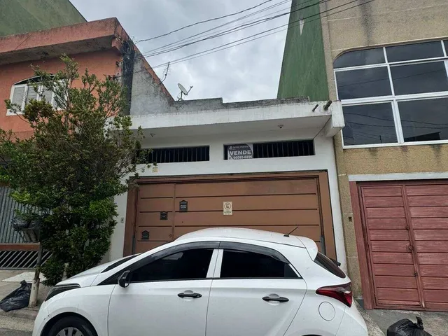 Imagem: A casa possui 1 Dormitório, 1 Suíte, 2 Banheiros, 2 Vagas